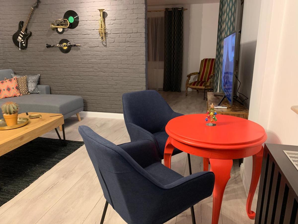 Best Apartment Scheia Suceava Bagian luar foto